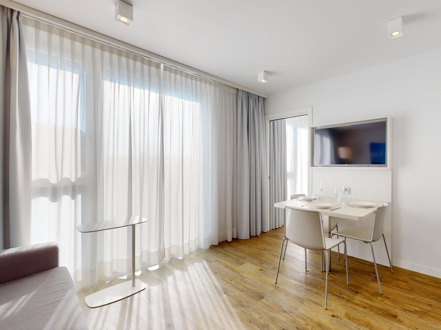 Nonanteneuf Appart Hotel Vevey - Contactless Check-In Екстер'єр фото